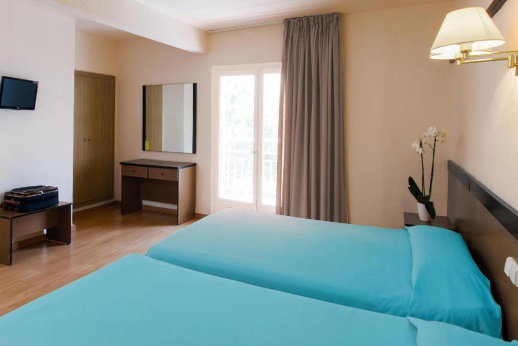 The Bb Hotel Boutique Can Colom Льорет-де-Мар Экстерьер фото